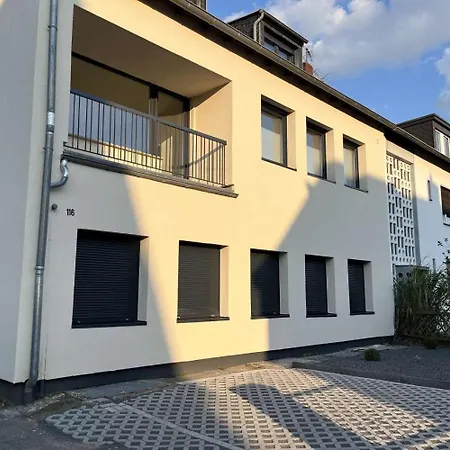 Апартаменты Cozy In Леверкузен