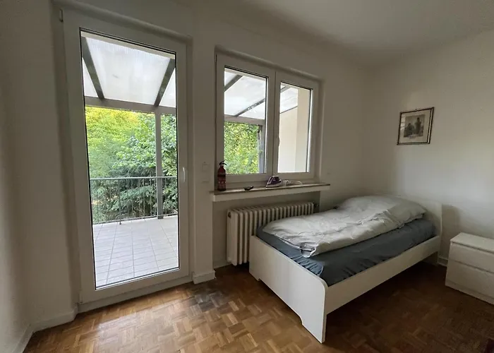 Cozy In Apartment Leverkusen