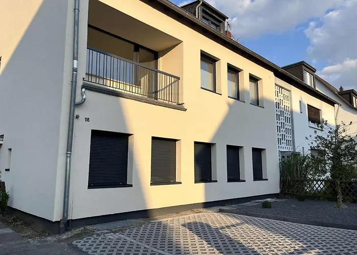 公寓 Cozy In 勒沃库森